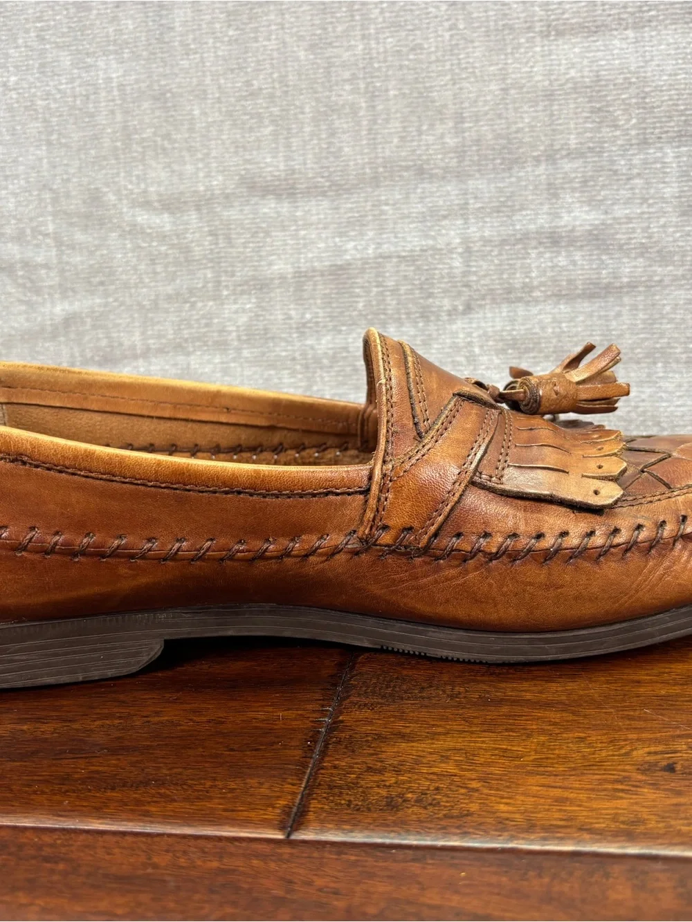 Giorgio Brutini Traveller Tan Leather Tassel Loafers 9 Slip on Boat Yacht Shoe